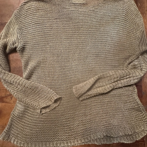 mended sweater - Picture 6 of 11